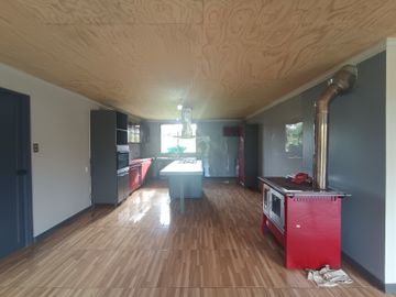 AMPLIA CASA EN PARCELA EN CHANCOYÁN ALTO