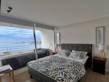 ARRIENDO AMOBLADO AÑO CORRIDO 2D 2D VISTA AL MAR