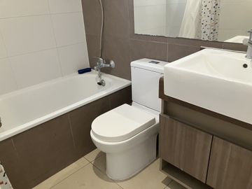 ARRIENDO DEPTO 3D 2B Y ESTAC 80 M2 CASINO ENJOY
