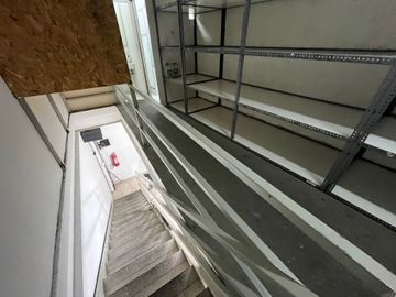 ARRIENDO LOCAL COMERCIAL 2HAB 1BA RECOLETA