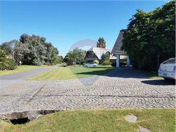 Venta Casa San Diego Country Club 2800 m2