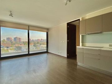 Departamento en Venta en ¡EXCELENTE OPORTUNIDAD! a 10 min Estacion Metro Hernando de Magallanes y a cuadras del Apumanque