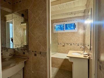 VENTA CASA EN PILAR