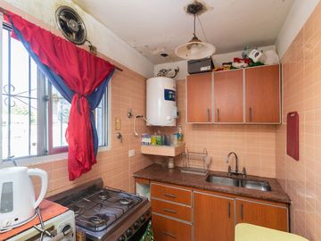 VENTA DEP 2 AMB VELEZ SARFIELD  LUMIN. P/ ESCALERA