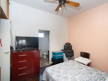 VENTA DEP 2 AMB VELEZ SARFIELD  LUMIN. P/ ESCALERA