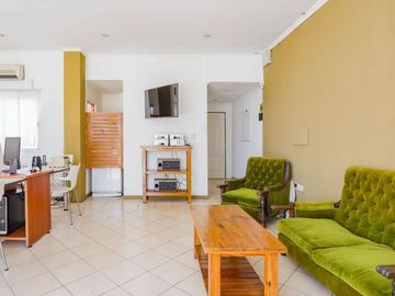 VENTA OFICINA 2 AMBIENTES - Lomas de Zamora CENTRO