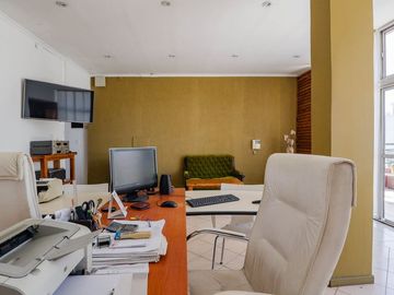 VENTA OFICINA 2 AMBIENTES - Lomas de Zamora CENTRO
