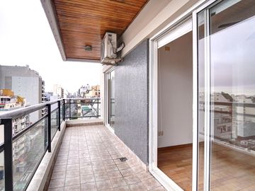 Depto 2 amb Boedo COCHERA BALCÓN ATERRAZADO PILETA