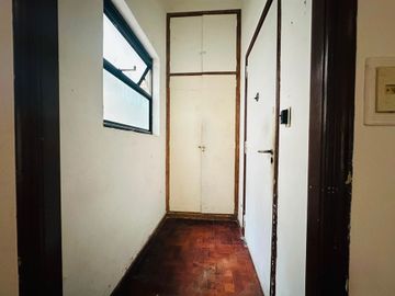 Venta departamento 2 amb vista interna Monserrat