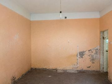 VENTA CASA A RECICLAR  O DEMOLER EN ALBERDI
