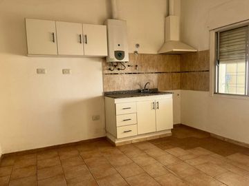 VENTA CASA ESQUINA EN COMANDANTE ESPORA