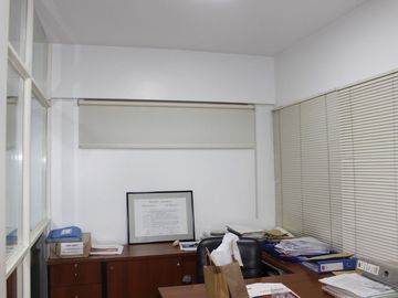 OFICINA EN VENTA EN BELGRANO, 2 COCHERAS-PERMUTA