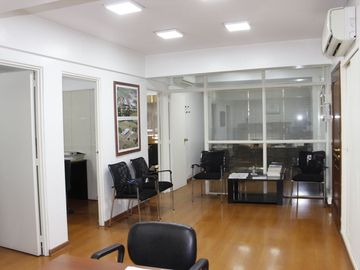 OFICINA EN VENTA EN BELGRANO, 2 COCHERAS-PERMUTA