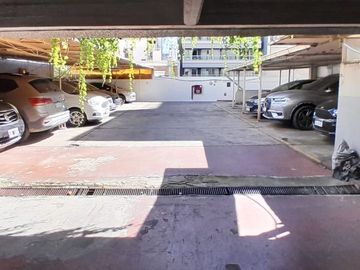 OFICINA EN VENTA EN BELGRANO, 2 COCHERAS-PERMUTA