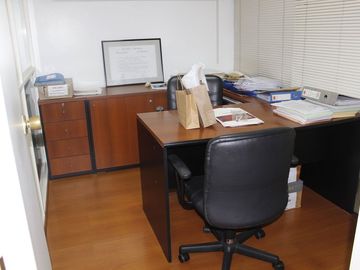 OFICINA EN VENTA EN BELGRANO, 2 COCHERAS-PERMUTA