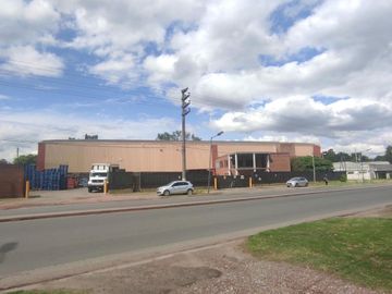 alquiler deposito planta industrial Malvinas rta 8