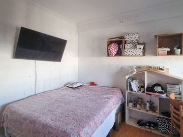 Venta Ph de 5 amb. con patio y cochera en Olivos