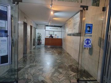 OFICINA EN VENTA MICROCENTRO EN GALERIA, SEGURIDAD