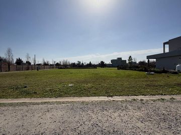 VENTA TERRENO BARRIO PRIVADO SAINT JOSEPH