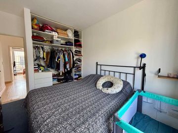 3 AMBIENTES CON COCHERA/ BAULERA PATIO Y BALCON