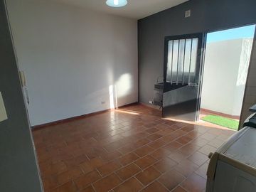ALQUILER DEPARTAMENTO PH 3 AMBIENTES, MORON!