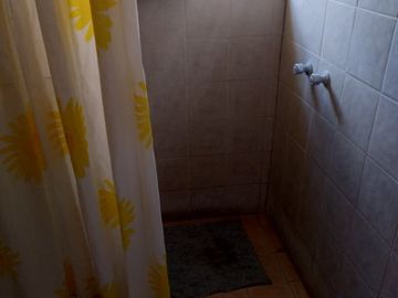 Galpón con Departamento a la venta