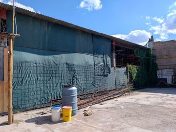Galpón con Departamento a la venta