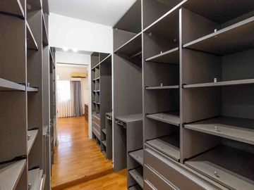 DEPARTAMENTO VENTA 2 DORMITORIOS, COCHERA ADROGUE