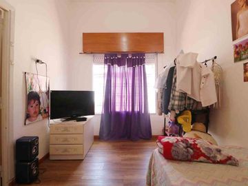 VENTA PH 4 AMB CASEROS CON COCHERA-PATIO-QUINCHO