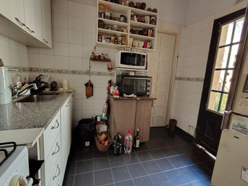 PH 4 AMBIENTES VENTA ALMAGRO TERRAZA PATIO LUMINOS