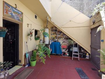 PH 4 AMBIENTES VENTA ALMAGRO TERRAZA PATIO LUMINOS
