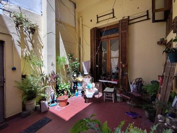 PH 4 AMBIENTES VENTA ALMAGRO TERRAZA PATIO LUMINOS