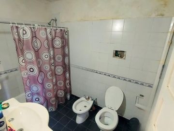 PH 4 AMBIENTES VENTA ALMAGRO TERRAZA PATIO LUMINOS