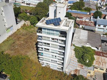 DEPARTAMENTO VENTA 2 DORMITORIOS COCHERA BERTOLI