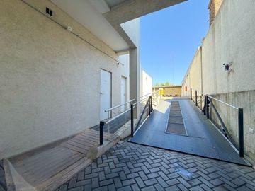 DEPARTAMENTO VENTA 2 DORMITORIOS COCHERA BERTOLI