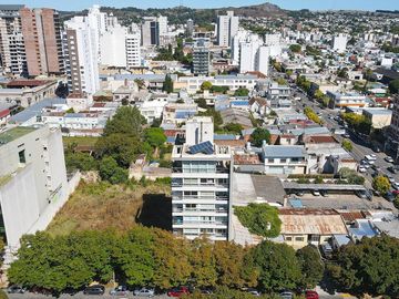 DEPARTAMENTO VENTA 2 DORMITORIOS COCHERA BERTOLI
