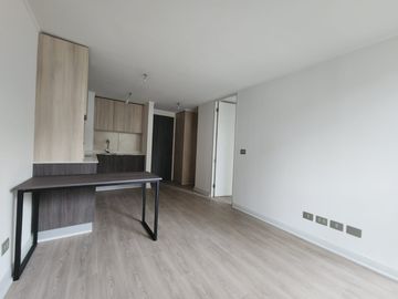 ARRIENDO DEPTO. $550.000 SALAS 36