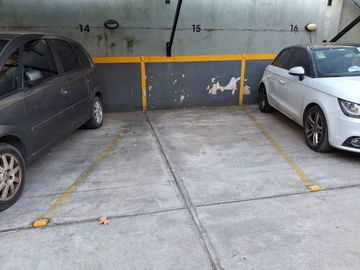 Cochera descub en Venta V. Devoto ideal inversión