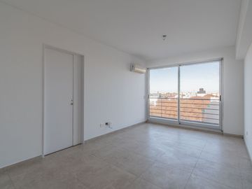 DEPARTAMENTO 2 AMBIENTES VENTA COLEGIALES LUMINOSO