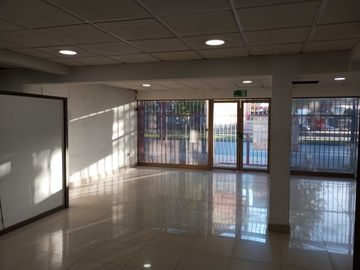 Local comercial en arriendo  en LA FLORIDA