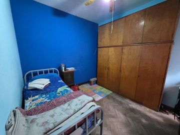 VENTA PH 3 AMBIENTES CON TERRAZA A REFACCIONAR