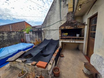 VENTA PH 3 AMBIENTES CON TERRAZA A REFACCIONAR