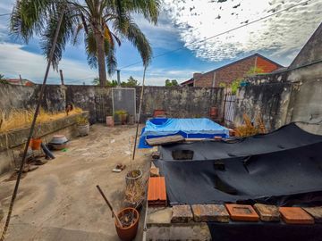 VENTA PH 3 AMBIENTES CON TERRAZA A REFACCIONAR