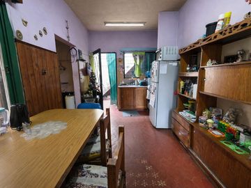 VENTA PH 3 AMBIENTES CON TERRAZA A REFACCIONAR
