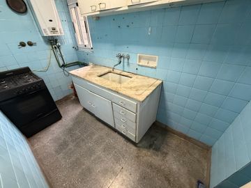 DEPARTAMENTO 3 AMBIENTES A REFACCIONAR VENTA