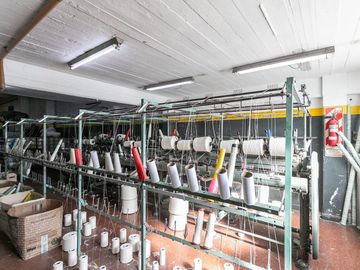 IMPORTANTE INMUEBLE COMERCIAL/INDUSTRIAL V. DEVOTO
