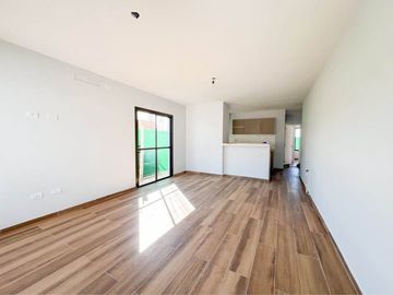 Venta casa B° privado, Maipú. Pinar del Sol IX
