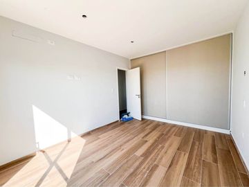 Venta casa B° privado, Maipú. Pinar del Sol IX