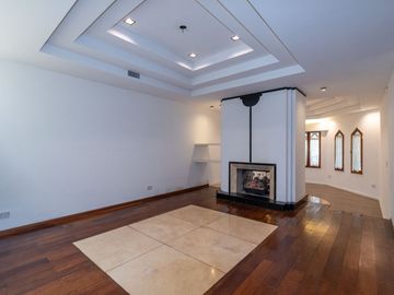 VENTA CASA 3 DORMITORIOS BARRIO ROQUE SAENZ PEÑA.