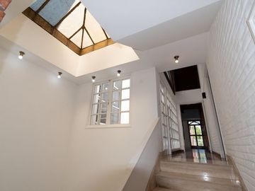 VENTA CASA 3 DORMITORIOS BARRIO ROQUE SAENZ PEÑA.